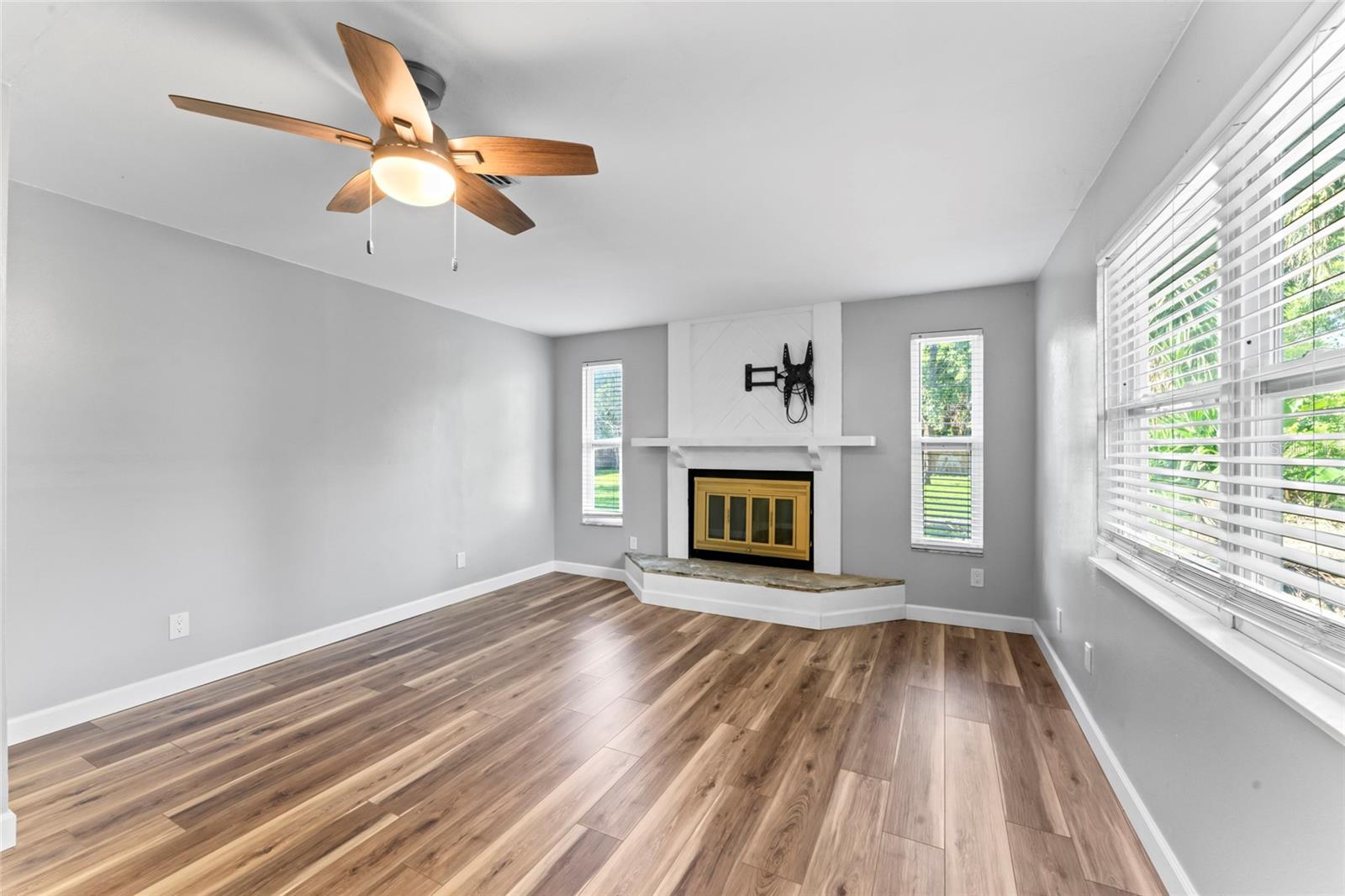 1127 WYATT ST N, CLEARWATER, FL, 33756