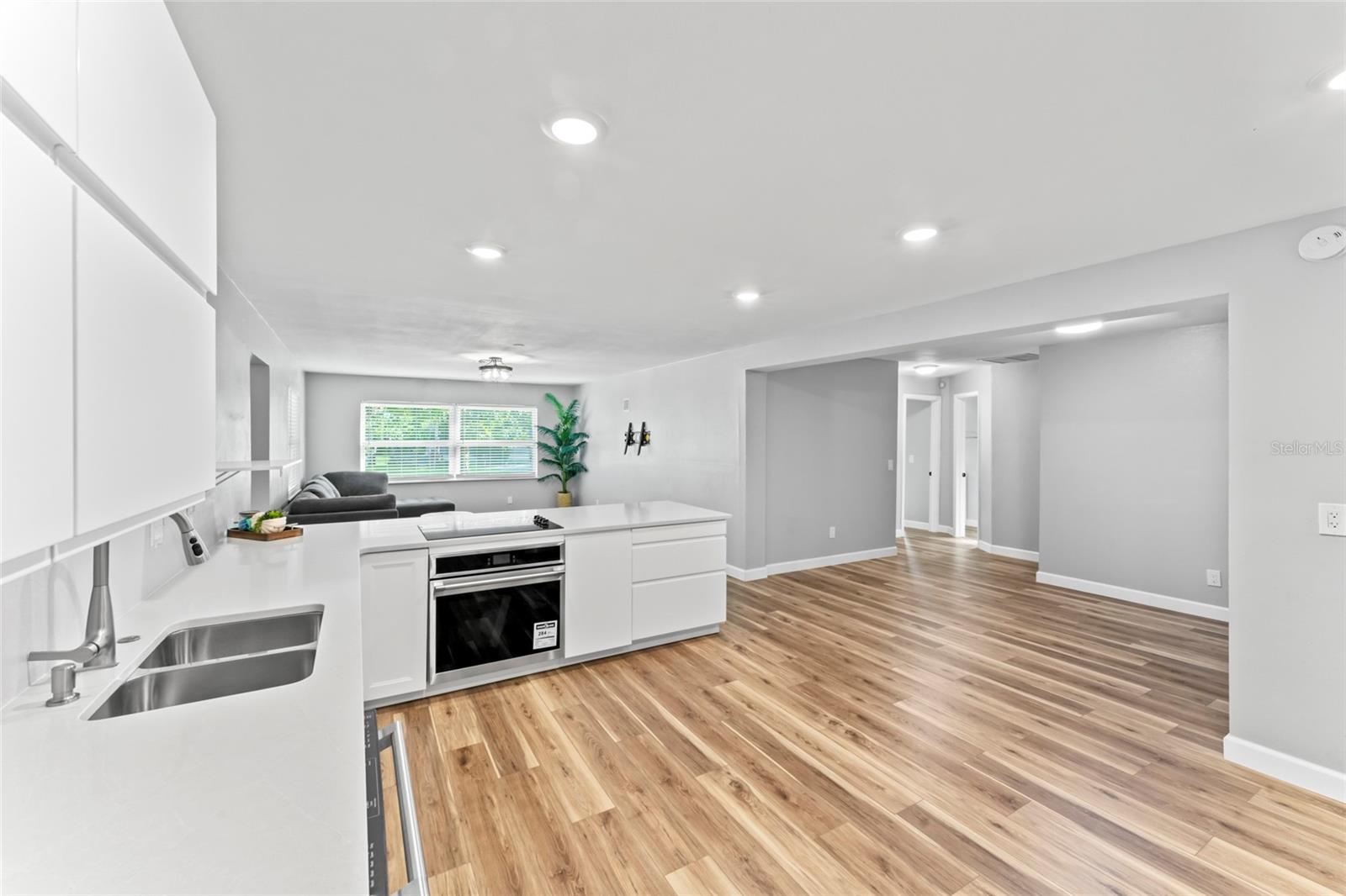 1127 WYATT ST N, CLEARWATER, FL, 33756