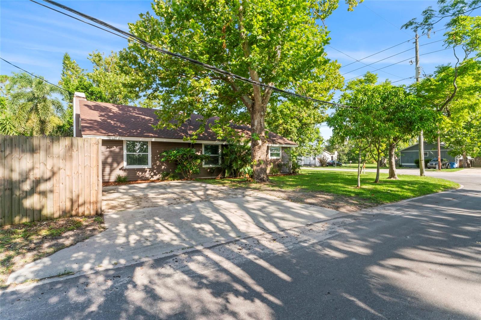 1127 WYATT ST N, CLEARWATER, FL, 33756