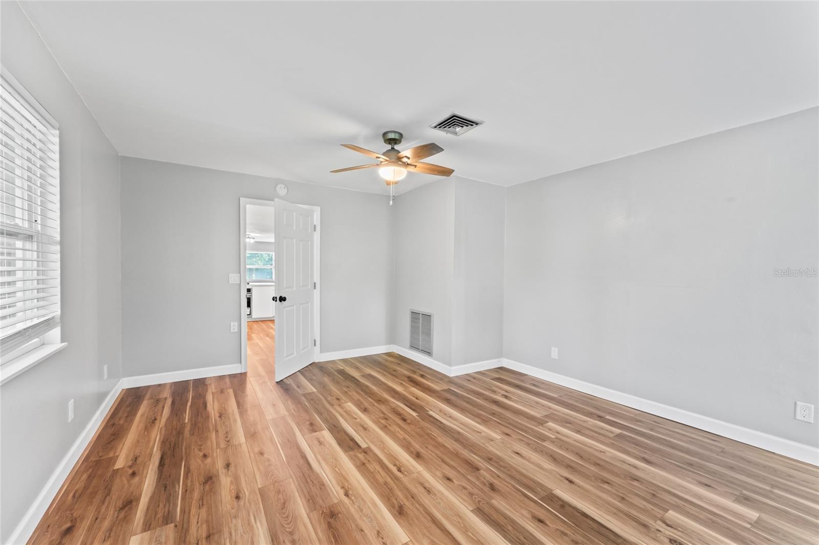 1127 WYATT ST N, CLEARWATER, FL, 33756