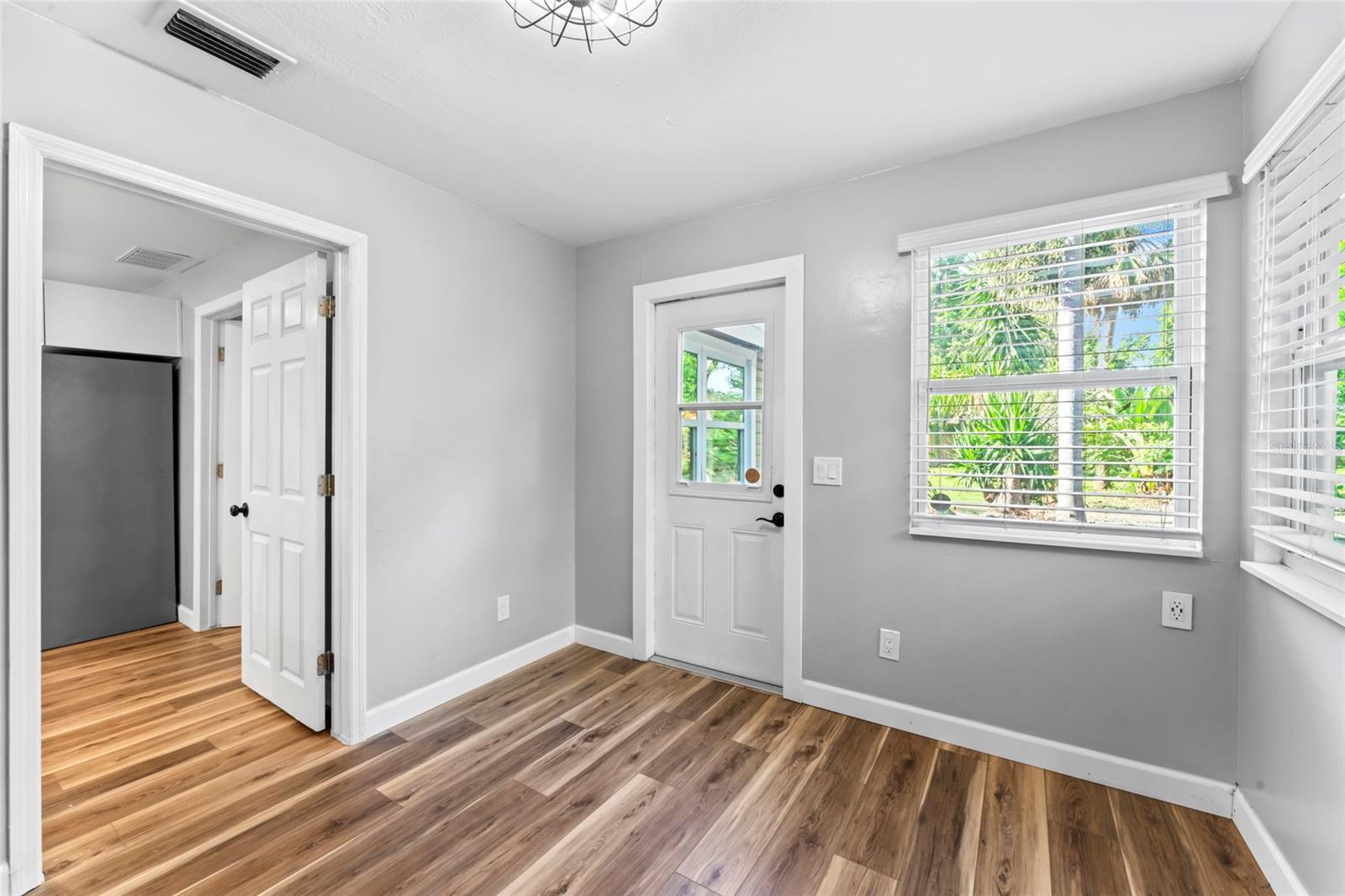 1127 WYATT ST N, CLEARWATER, FL, 33756