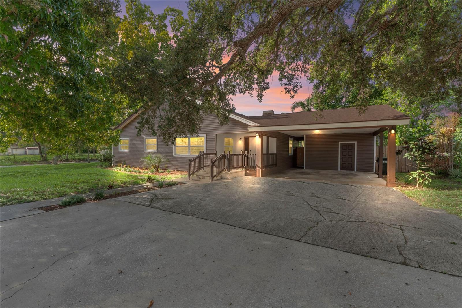 1127 WYATT ST N, CLEARWATER, FL, 33756