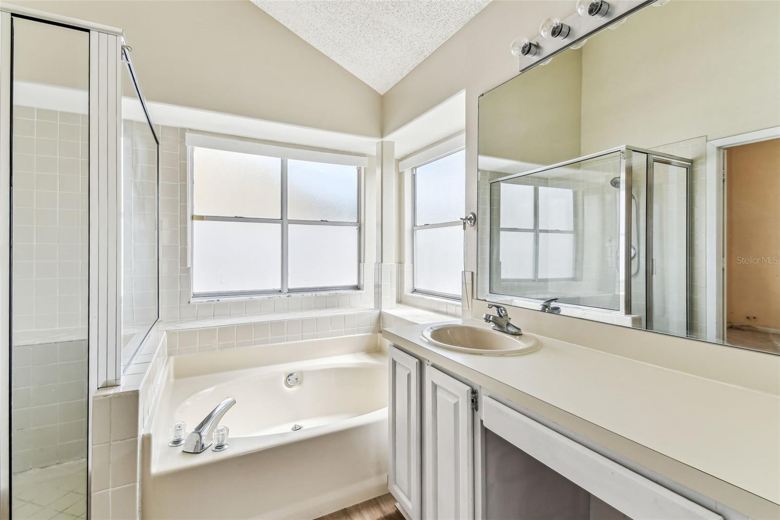 10208 EVENING TRAIL DR, RIVERVIEW, FL, 33569