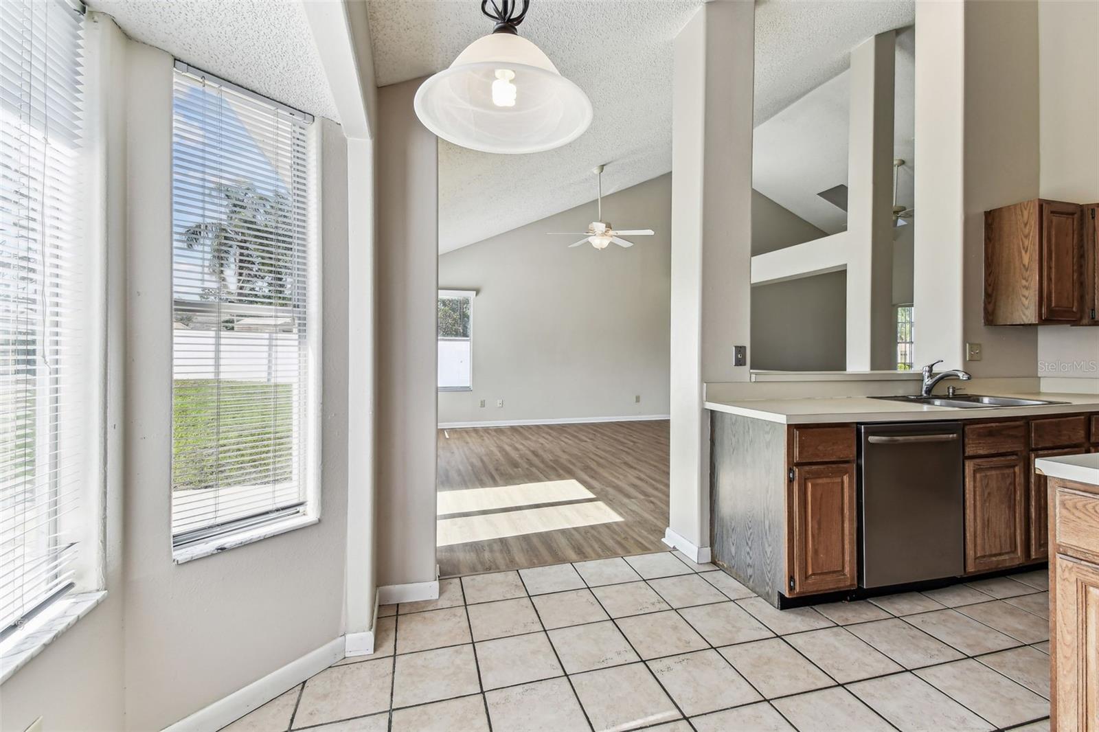 10208 EVENING TRAIL DR, RIVERVIEW, FL, 33569