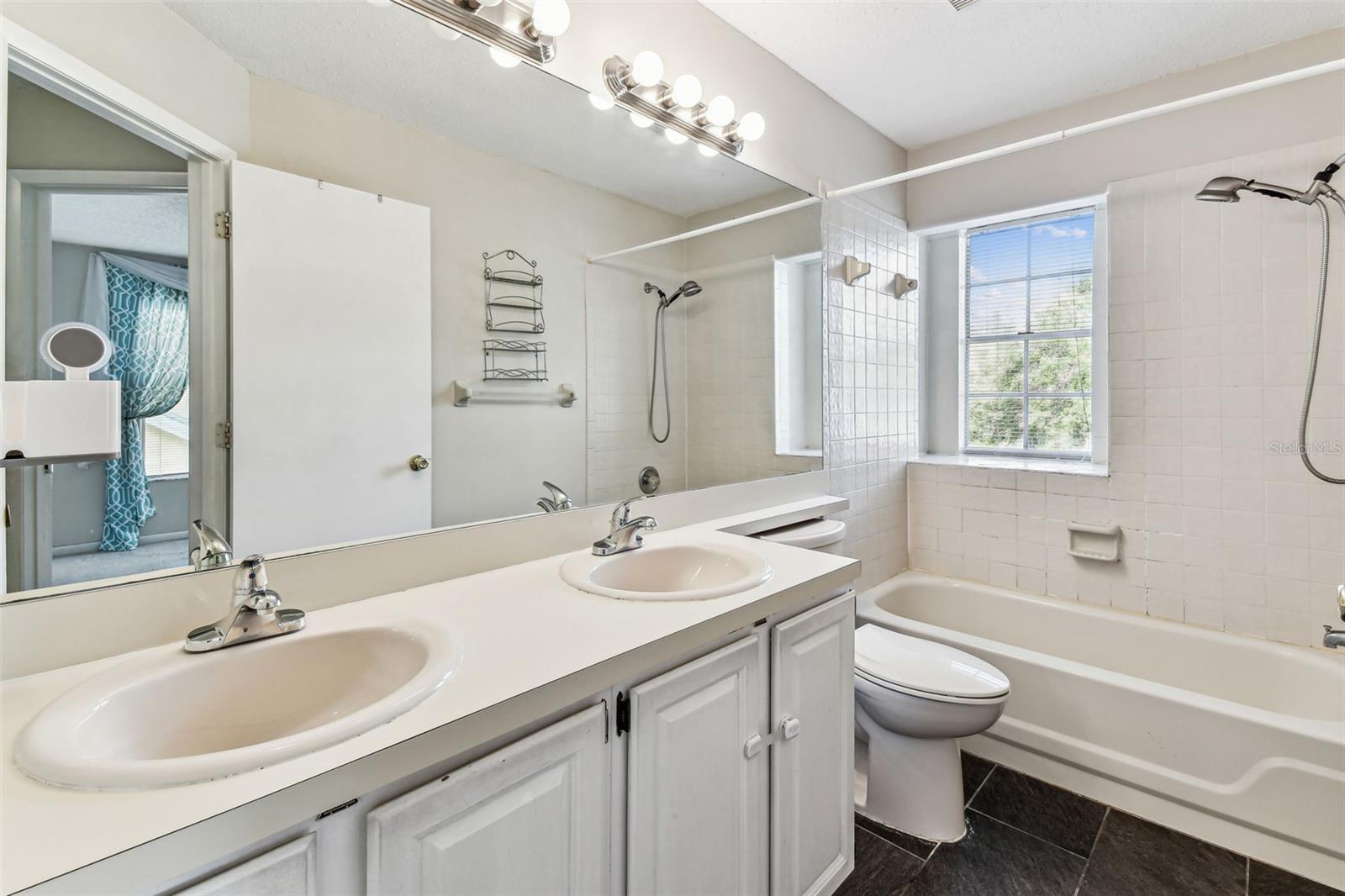 10208 EVENING TRAIL DR, RIVERVIEW, FL, 33569