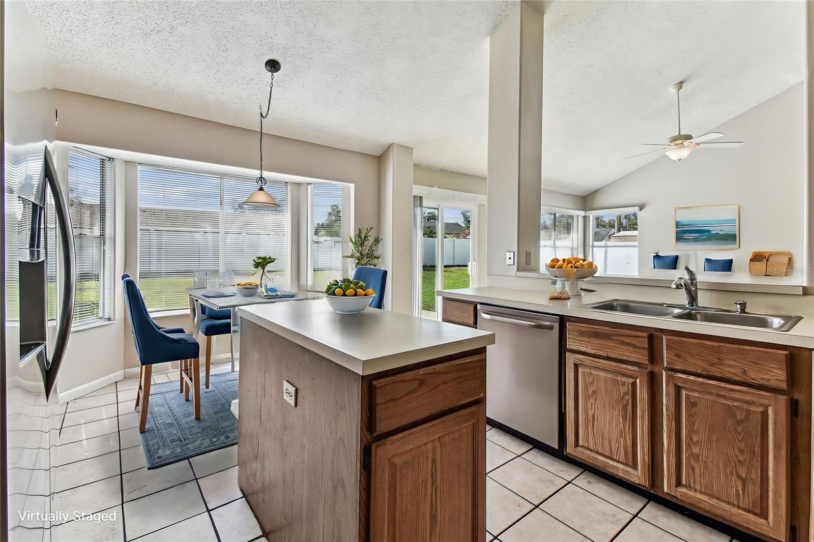 10208 EVENING TRAIL DR, RIVERVIEW, FL, 33569