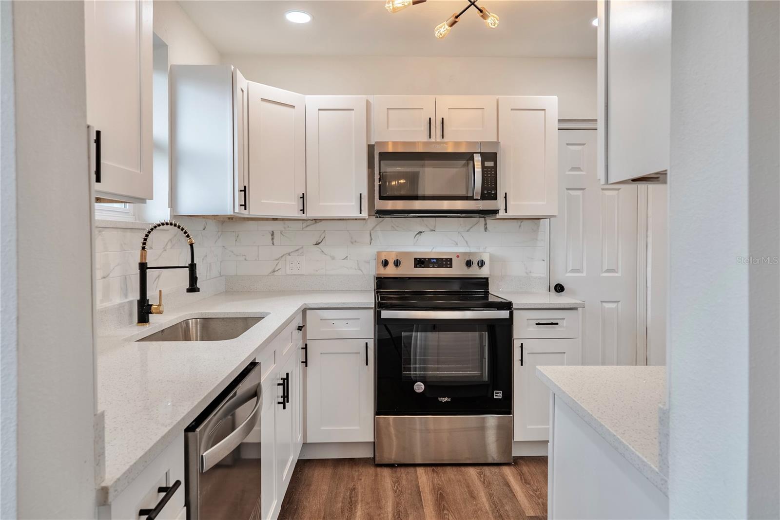 410 VIRGINIA AVE, MADEIRA BEACH, FL, 33708