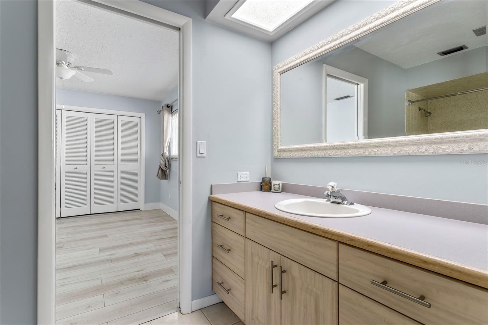 2872 LONG VIEW DR, CLEARWATER, FL, 33761