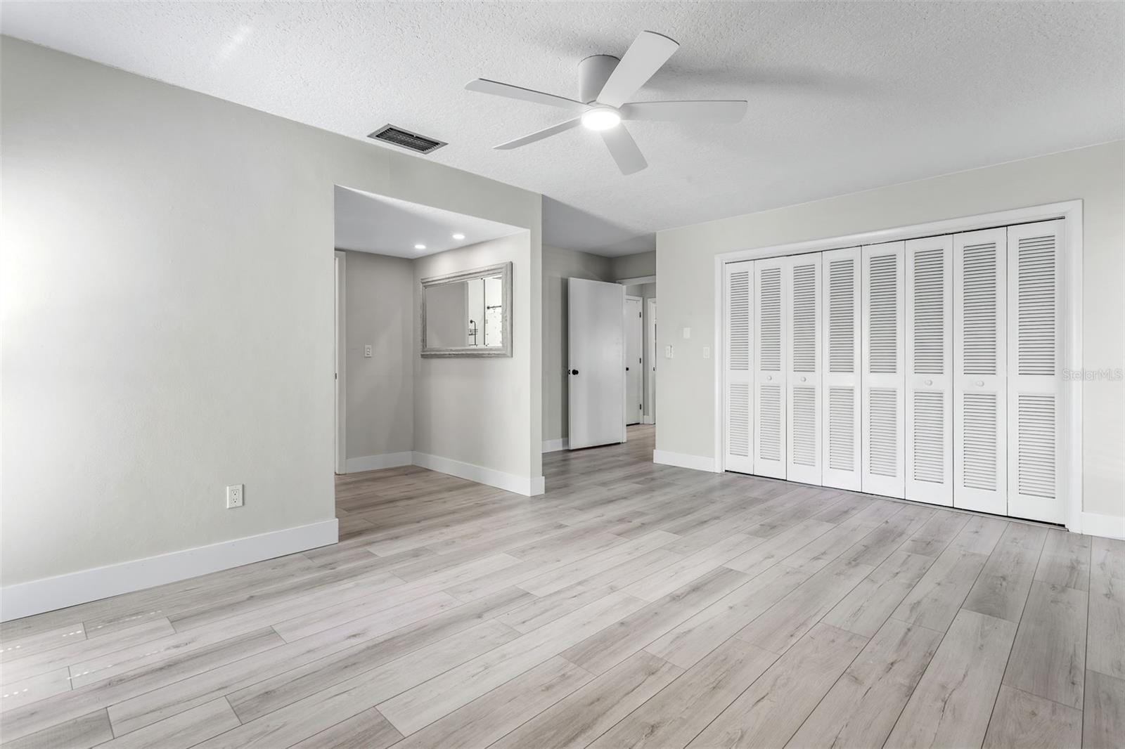 2872 LONG VIEW DR, CLEARWATER, FL, 33761