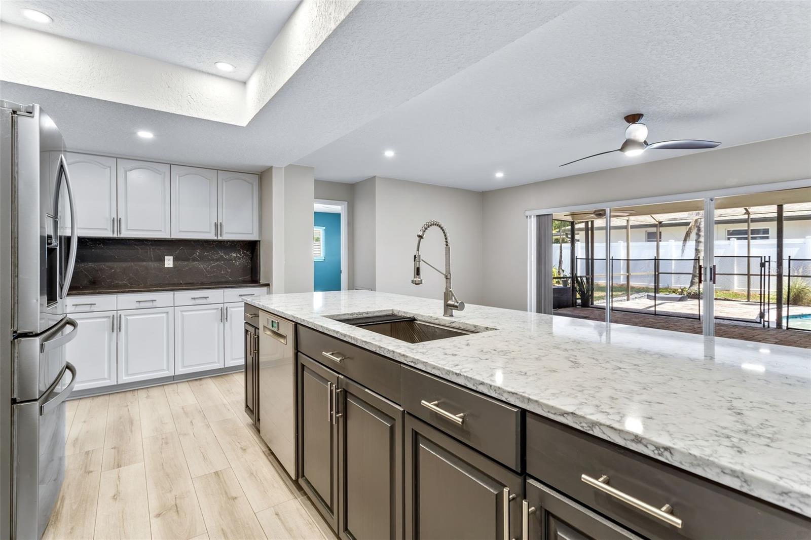 2872 LONG VIEW DR, CLEARWATER, FL, 33761