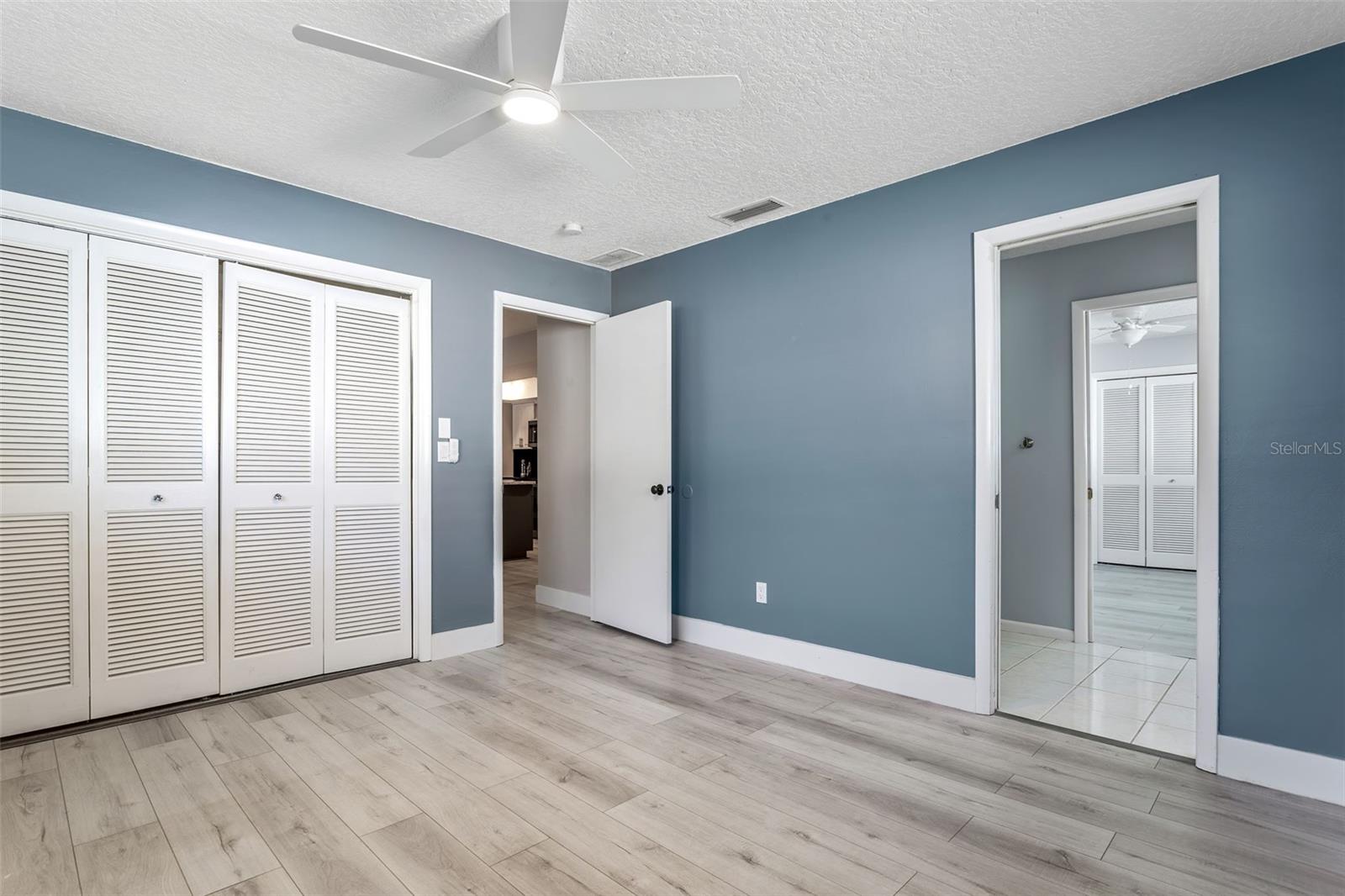 2872 LONG VIEW DR, CLEARWATER, FL, 33761