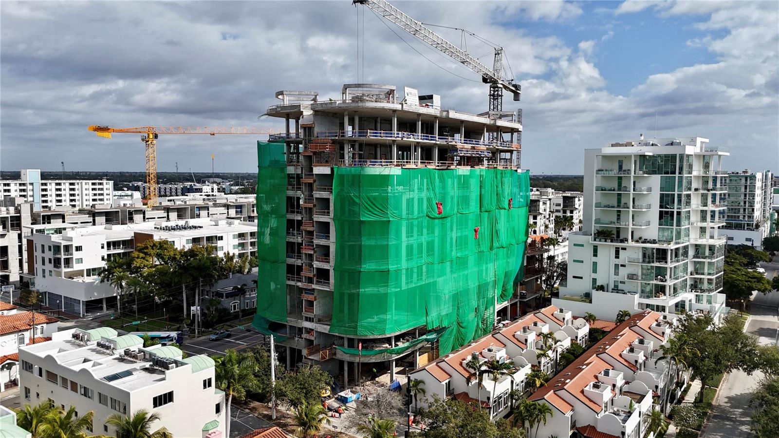 A4655024 Property Photo