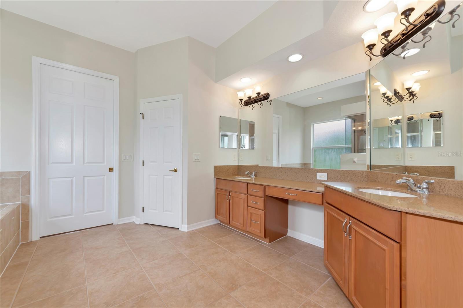 4307 70TH AVE E, ELLENTON, FL, 34222