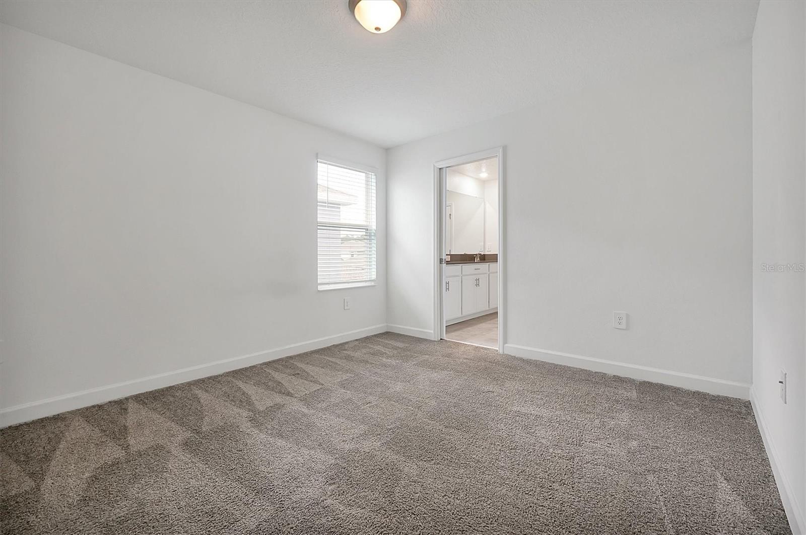 11288 LISTENING DR, ORLANDO, FL, 32832