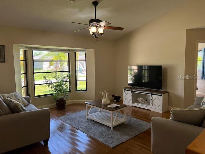 87 MARK TWAIN LN, ROTONDA WEST, FL, 33947