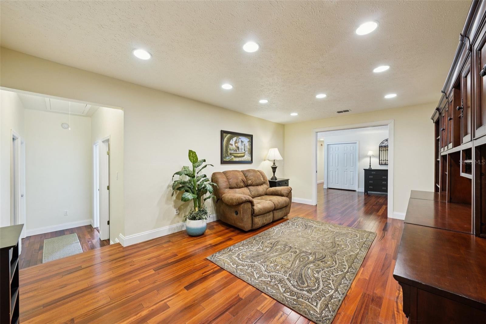 25238 BUNTING CIR, LAND O LAKES, FL, 34639