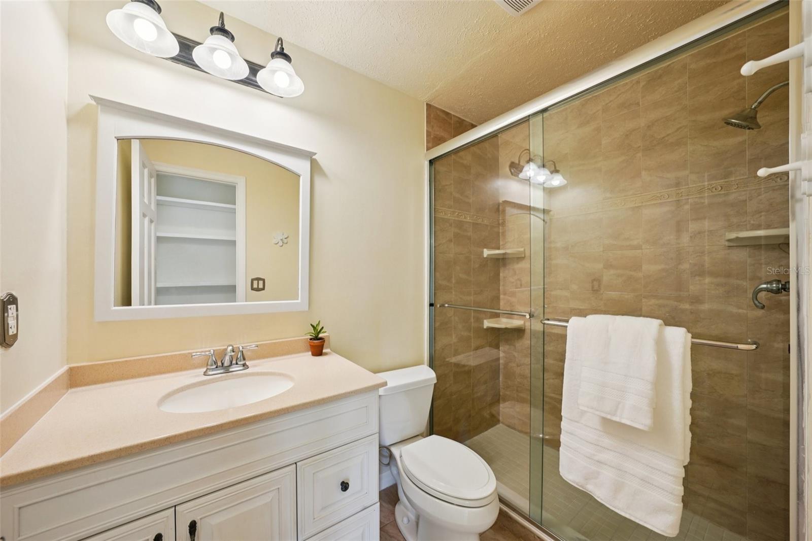 25238 BUNTING CIR, LAND O LAKES, FL, 34639