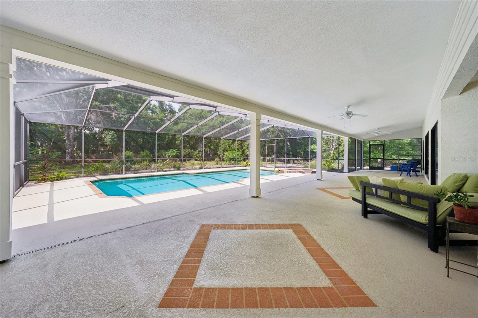 25238 BUNTING CIR, LAND O LAKES, FL, 34639