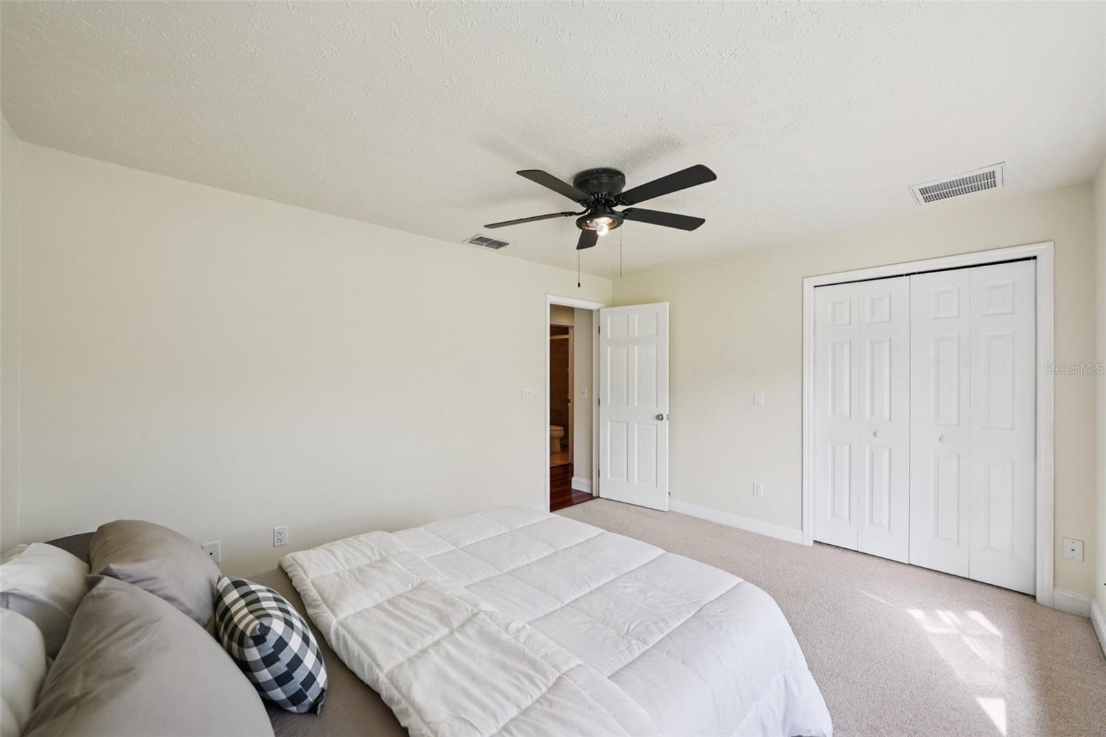 25238 BUNTING CIR, LAND O LAKES, FL, 34639