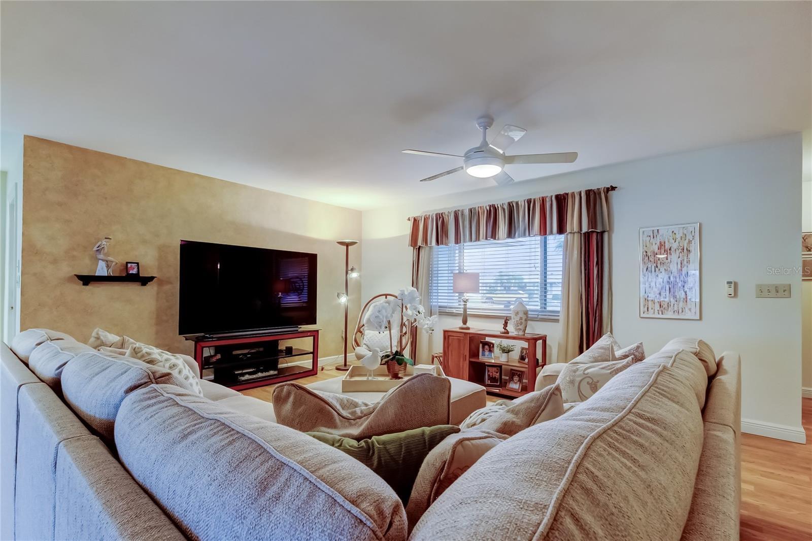 1407 BRATTLEBORO CIR, SUN CITY CENTER, FL, 33573