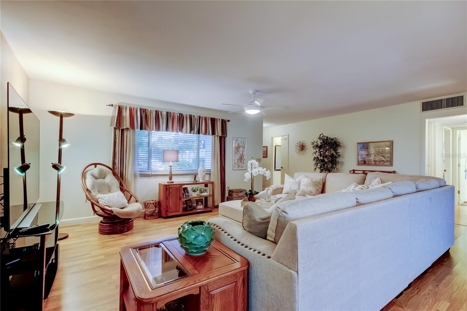 1407 BRATTLEBORO CIR, SUN CITY CENTER, FL, 33573