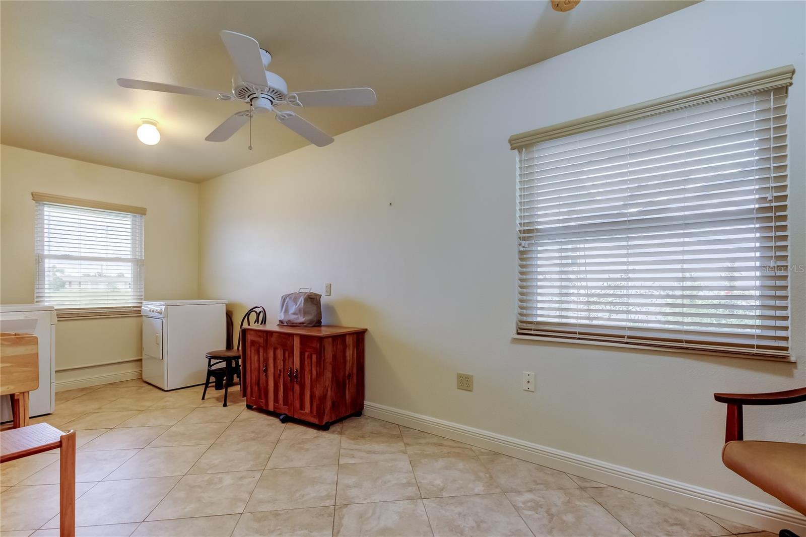 1407 BRATTLEBORO CIR, SUN CITY CENTER, FL, 33573