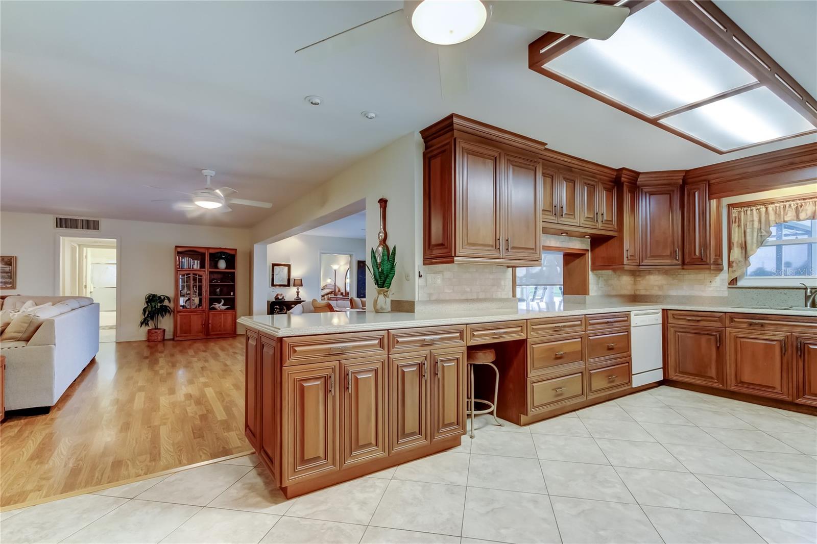 1407 BRATTLEBORO CIR, SUN CITY CENTER, FL, 33573