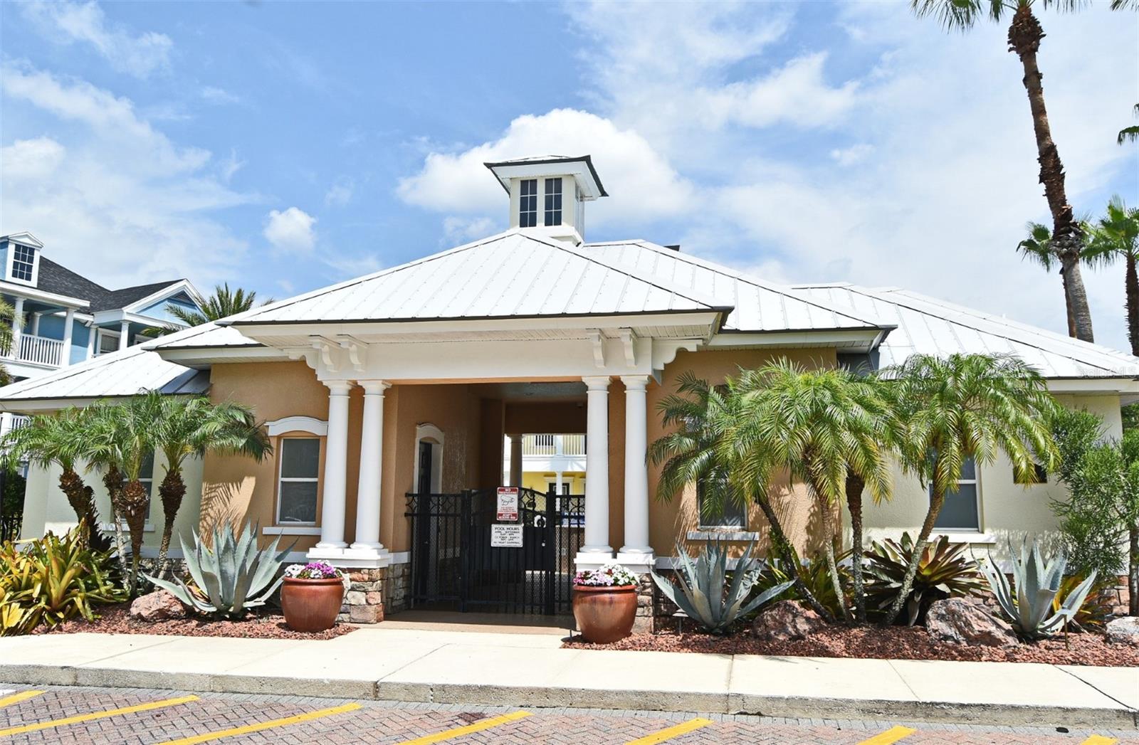 335 LANSBROOK LN, WINTER SPRINGS, FL, 32708