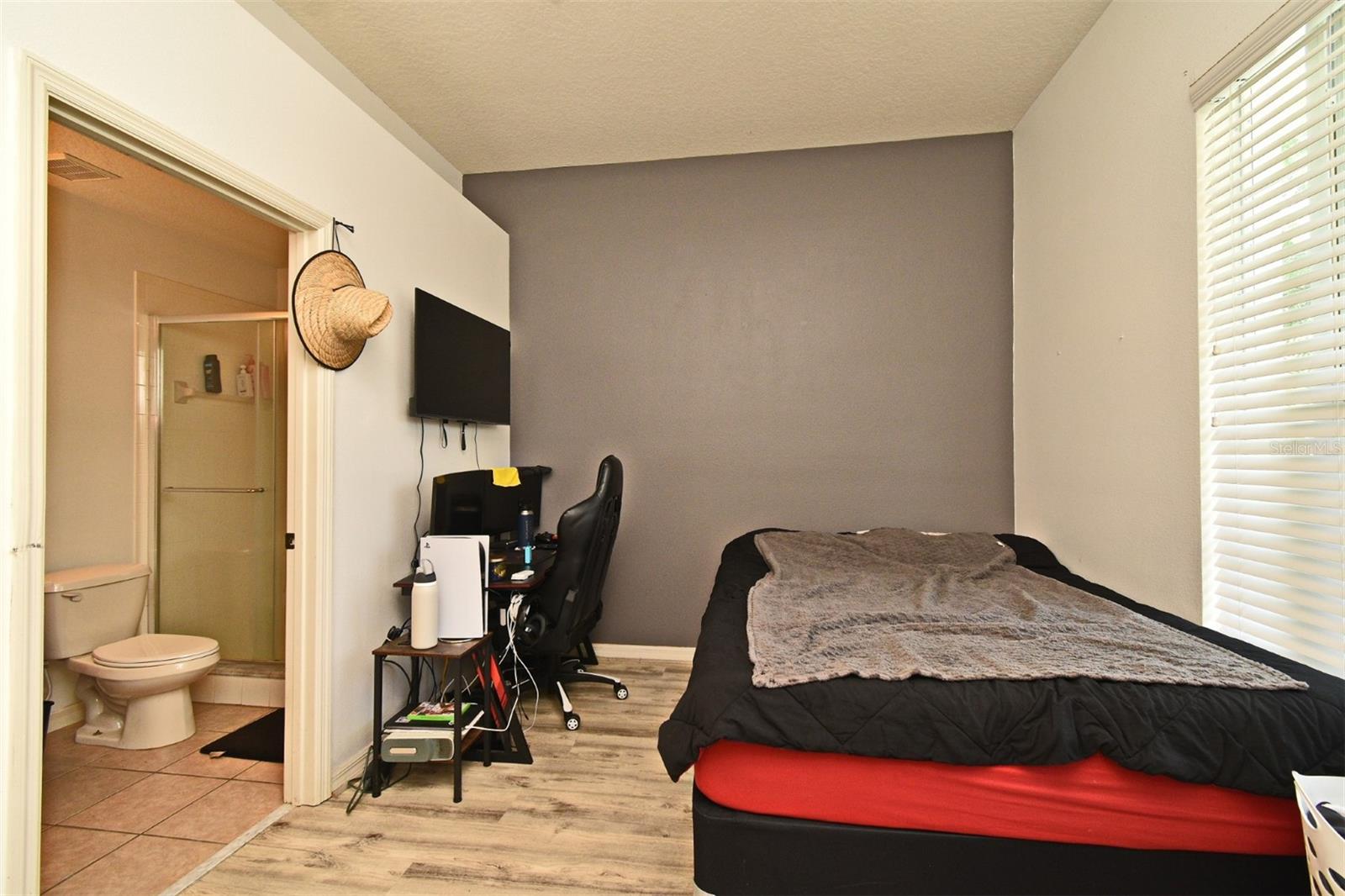 335 LANSBROOK LN, WINTER SPRINGS, FL, 32708