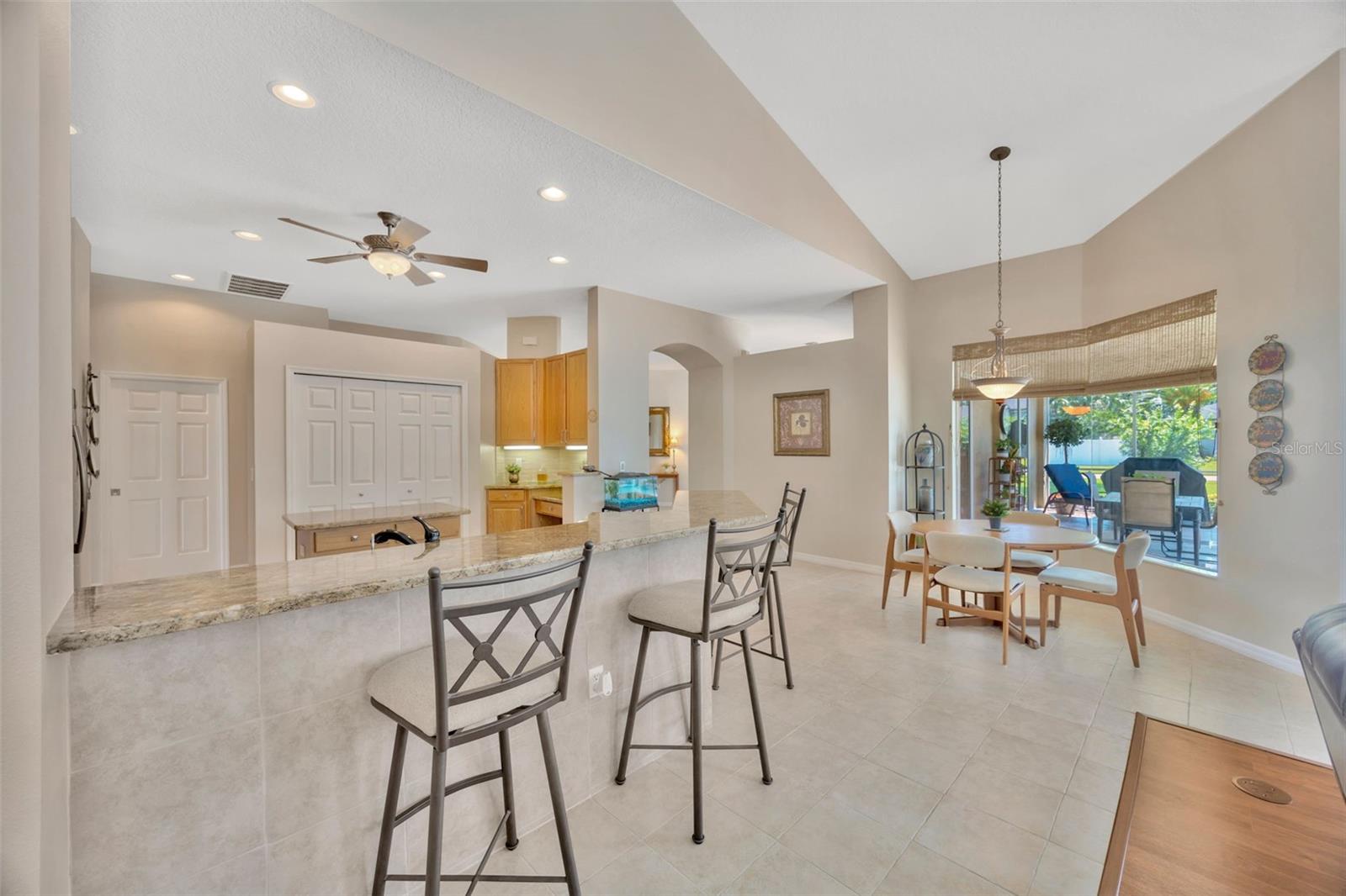 2847 MOSSY TIMBER TRL, VALRICO, FL, 33596