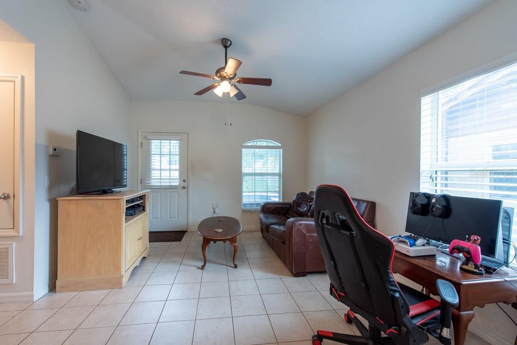 3509 KING GEORGE LN, SEFFNER, FL, 33584