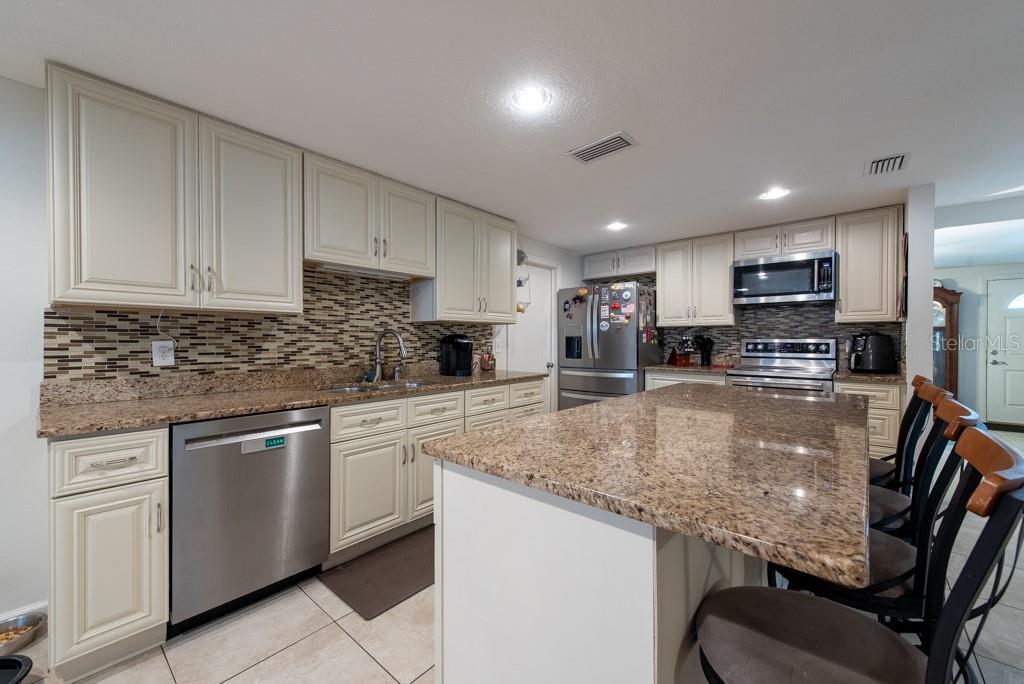 3509 KING GEORGE LN, SEFFNER, FL, 33584
