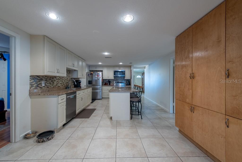 3509 KING GEORGE LN, SEFFNER, FL, 33584