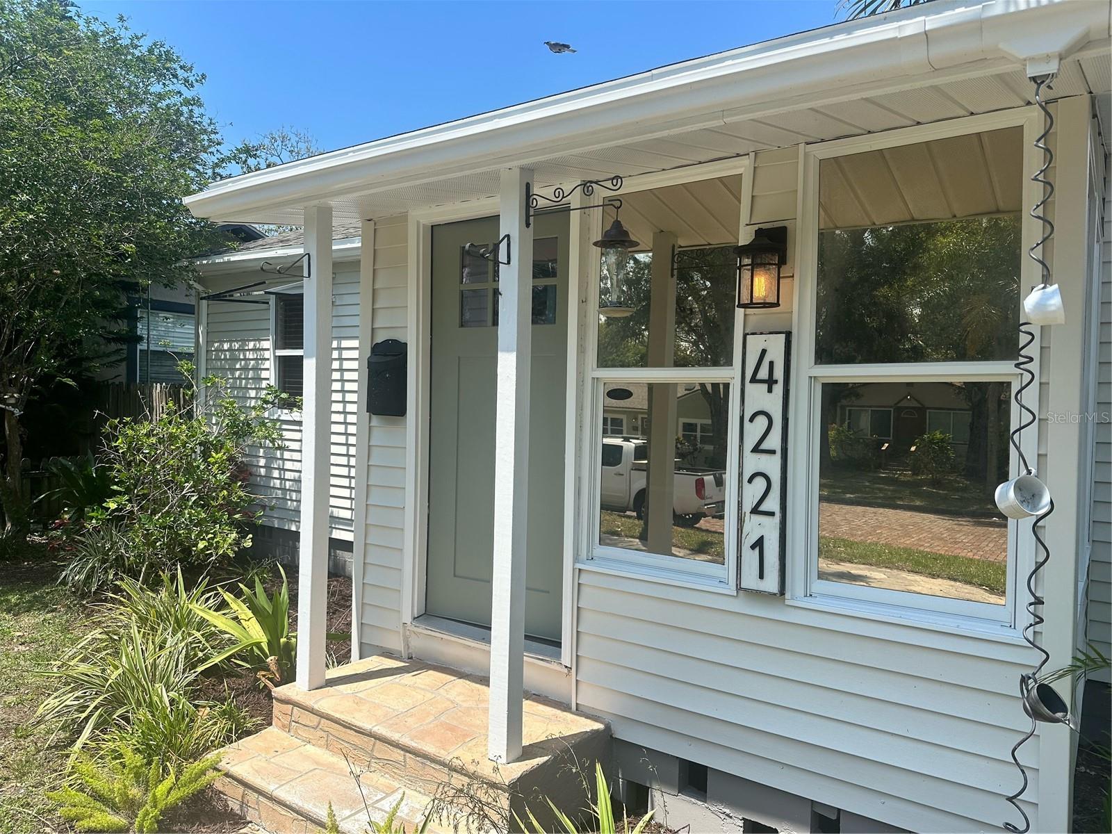 4221 BURLINGTON AVE N, ST PETERSBURG, FL, 33713