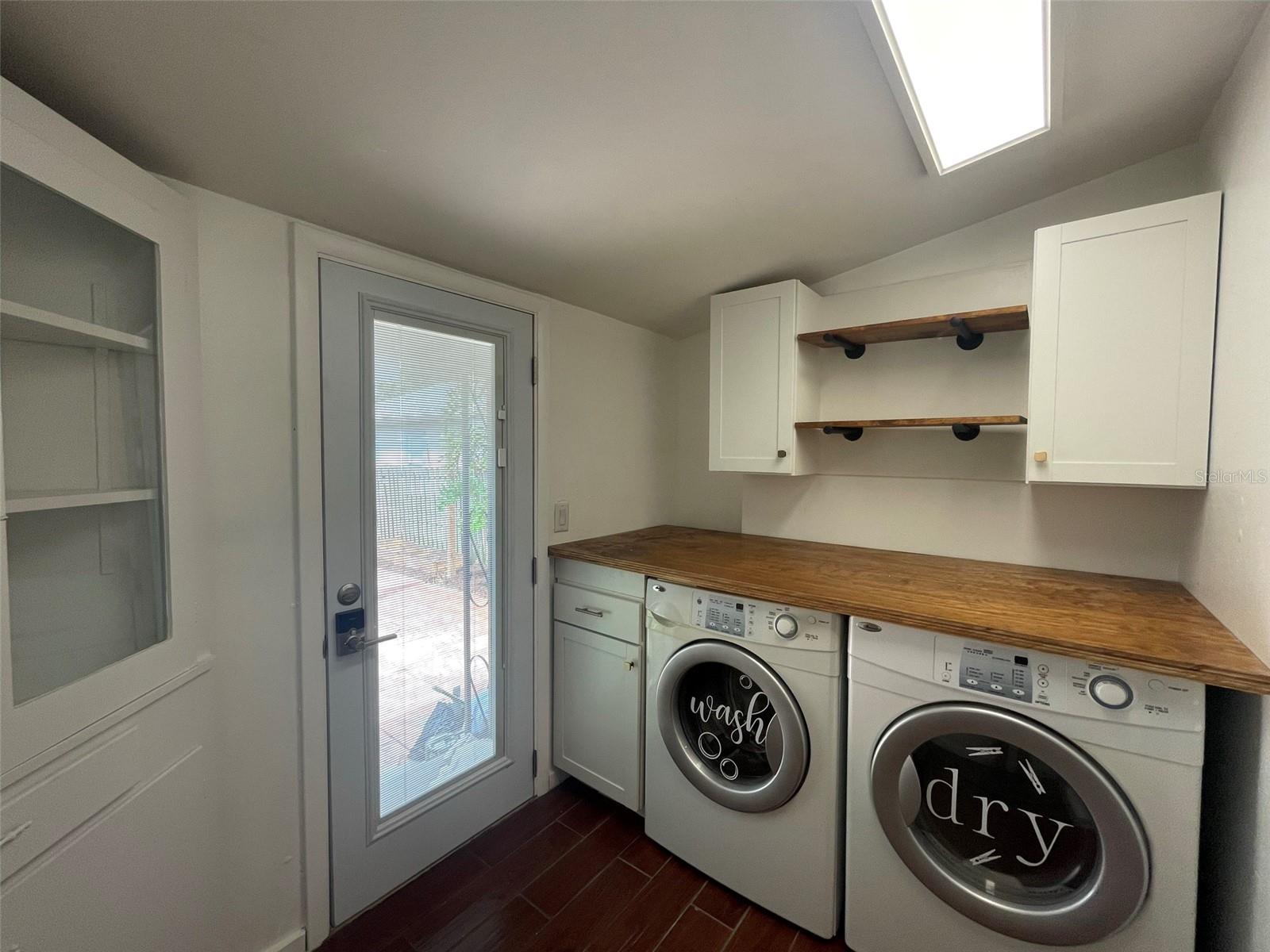 4221 BURLINGTON AVE N, ST PETERSBURG, FL, 33713