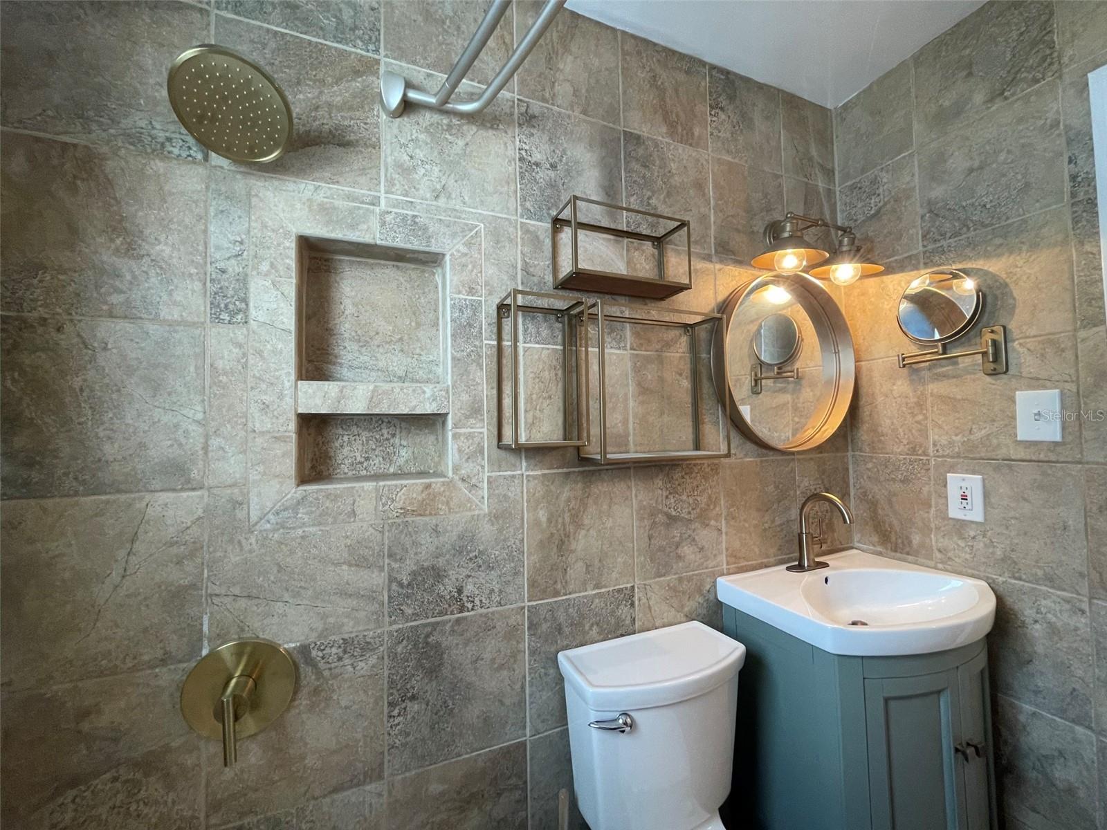 4221 BURLINGTON AVE N, ST PETERSBURG, FL, 33713