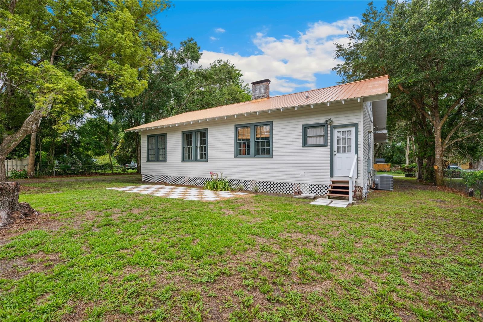 263 NE 1ST ST, WEBSTER, FL, 33597