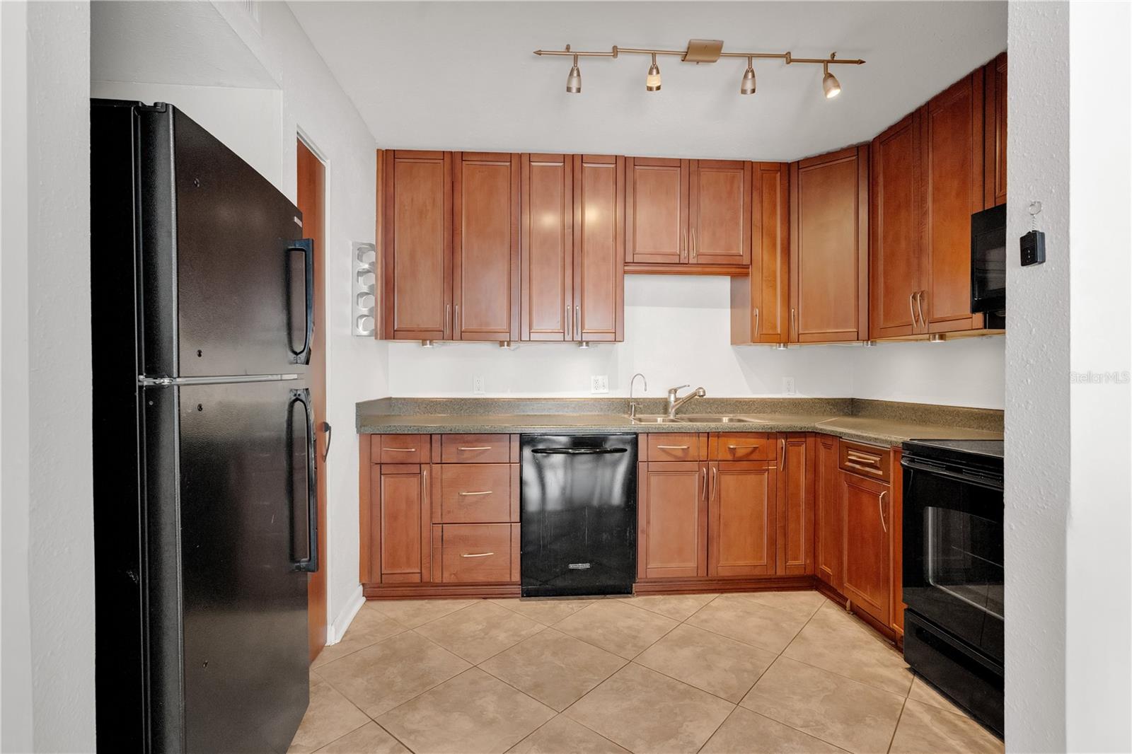 5662 ROYAL PINE BLVD #24, ORLANDO, FL, 32807