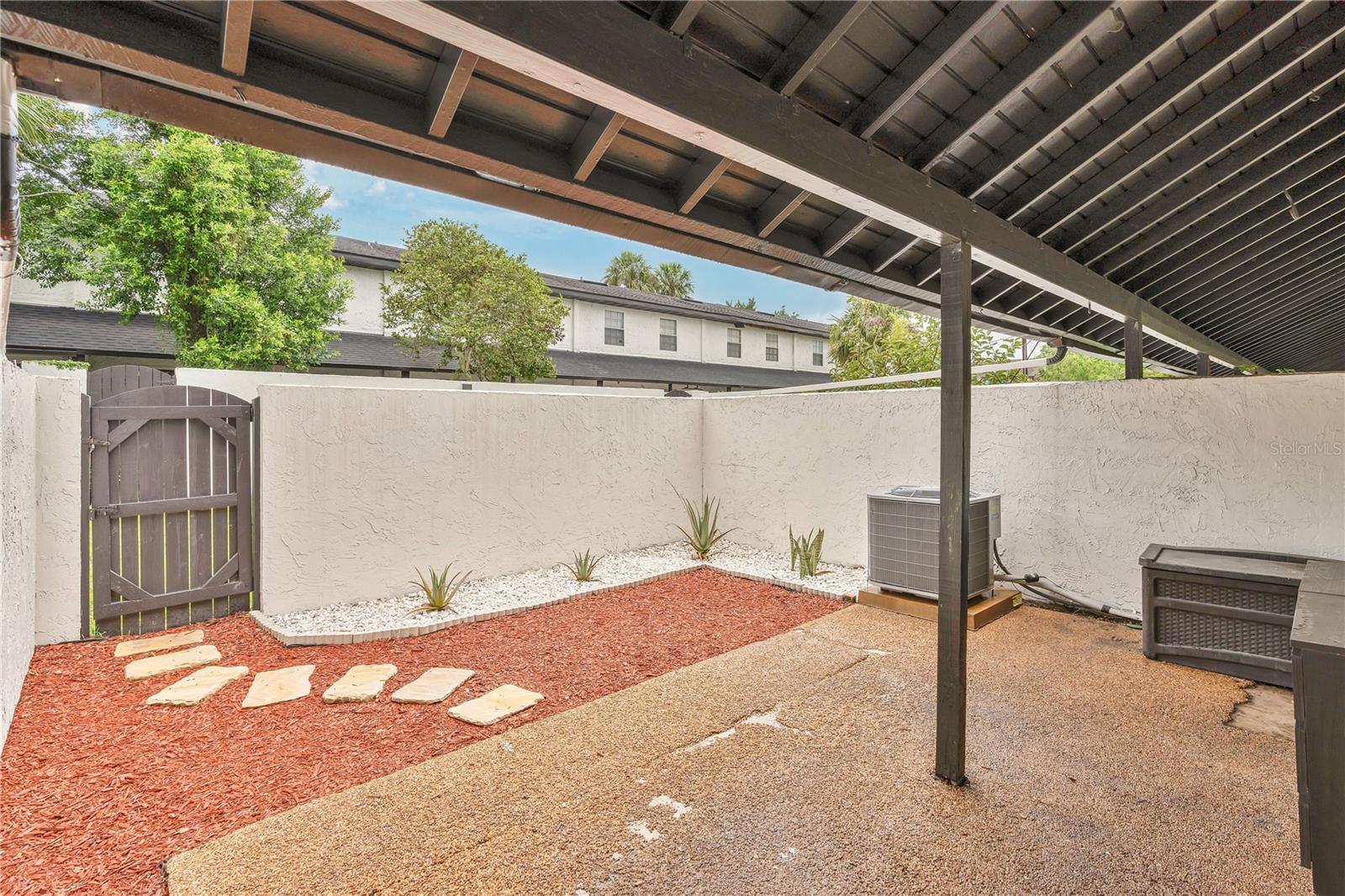 5662 ROYAL PINE BLVD #24, ORLANDO, FL, 32807