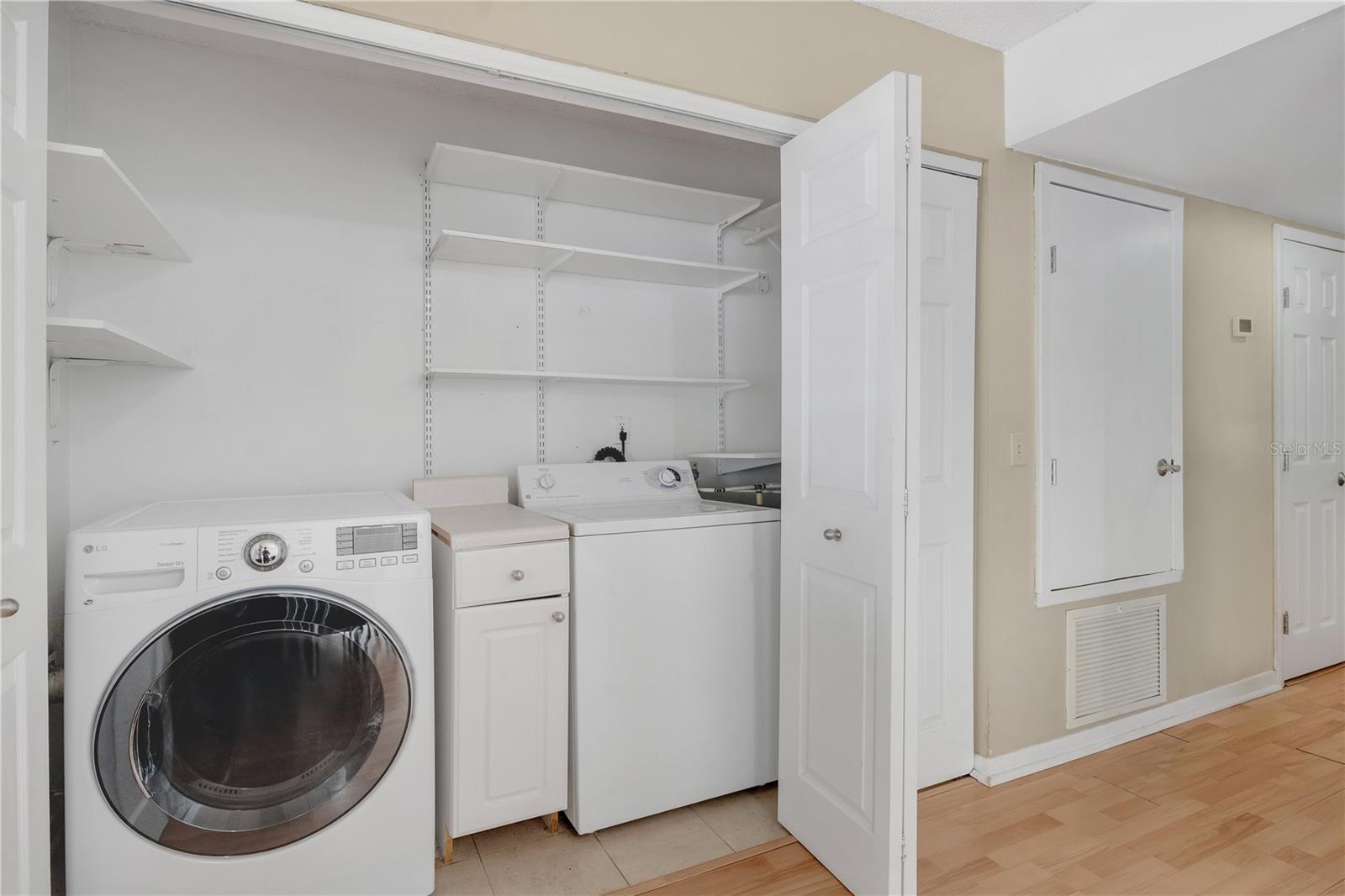 5662 ROYAL PINE BLVD #24, ORLANDO, FL, 32807