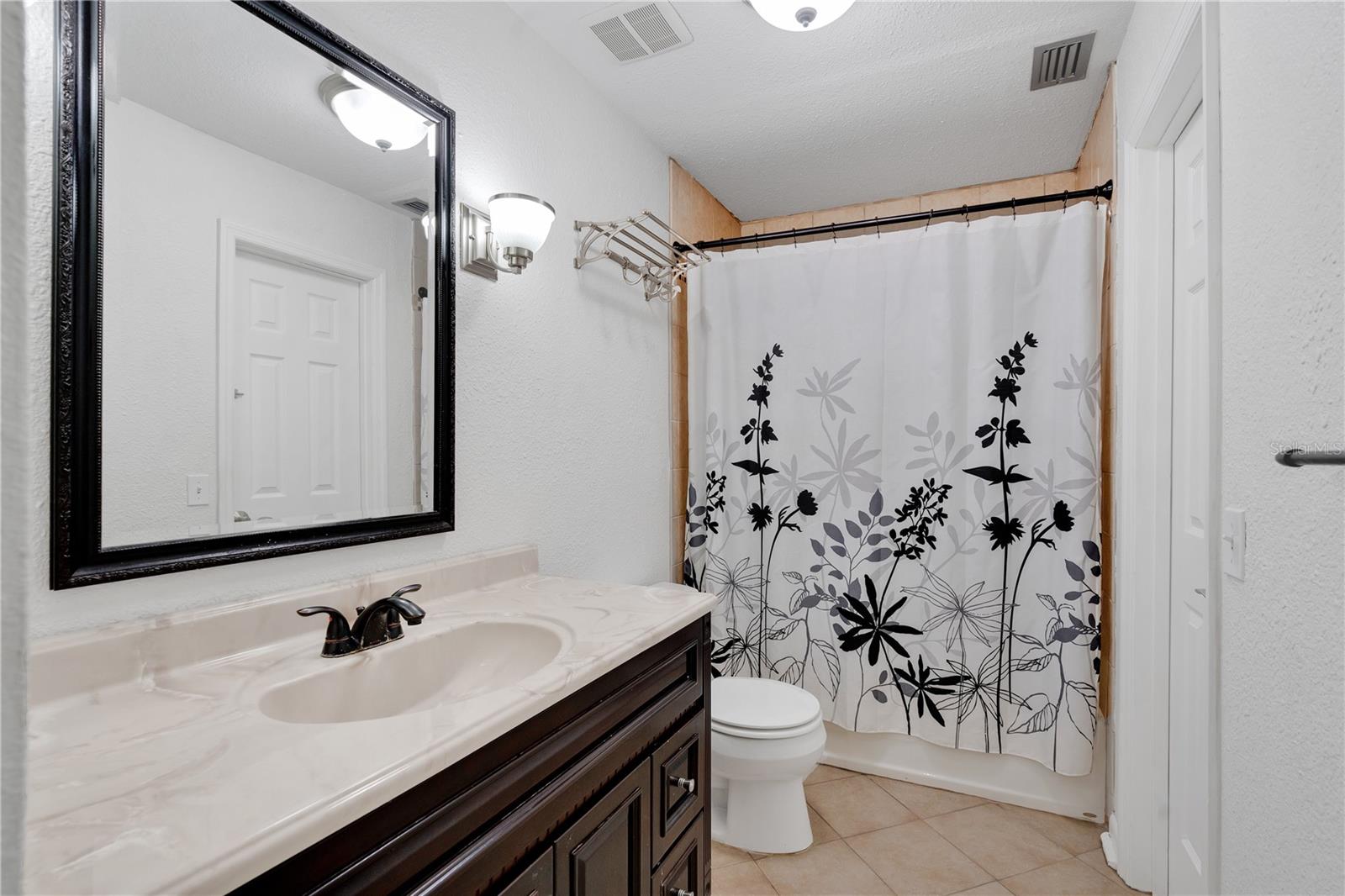 5662 ROYAL PINE BLVD #24, ORLANDO, FL, 32807