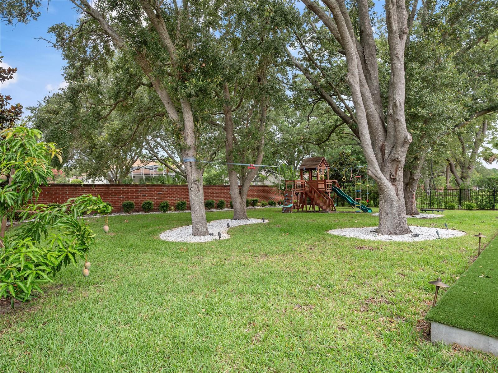 1265 ESTANCIA WOODS LOOP, WINDERMERE, FL, 34786