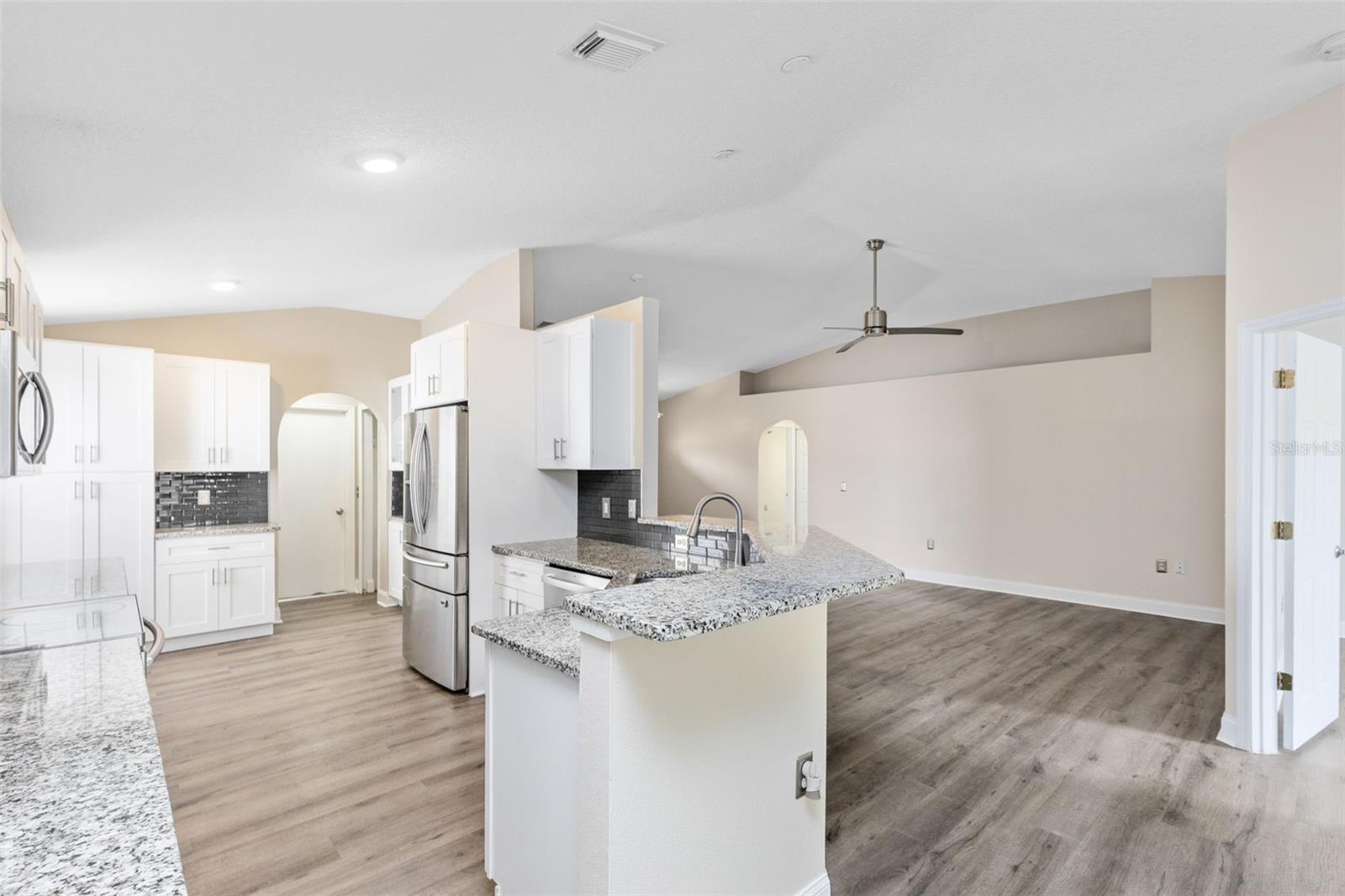 3224 HOLLAND DR, ORLANDO, FL, 32825