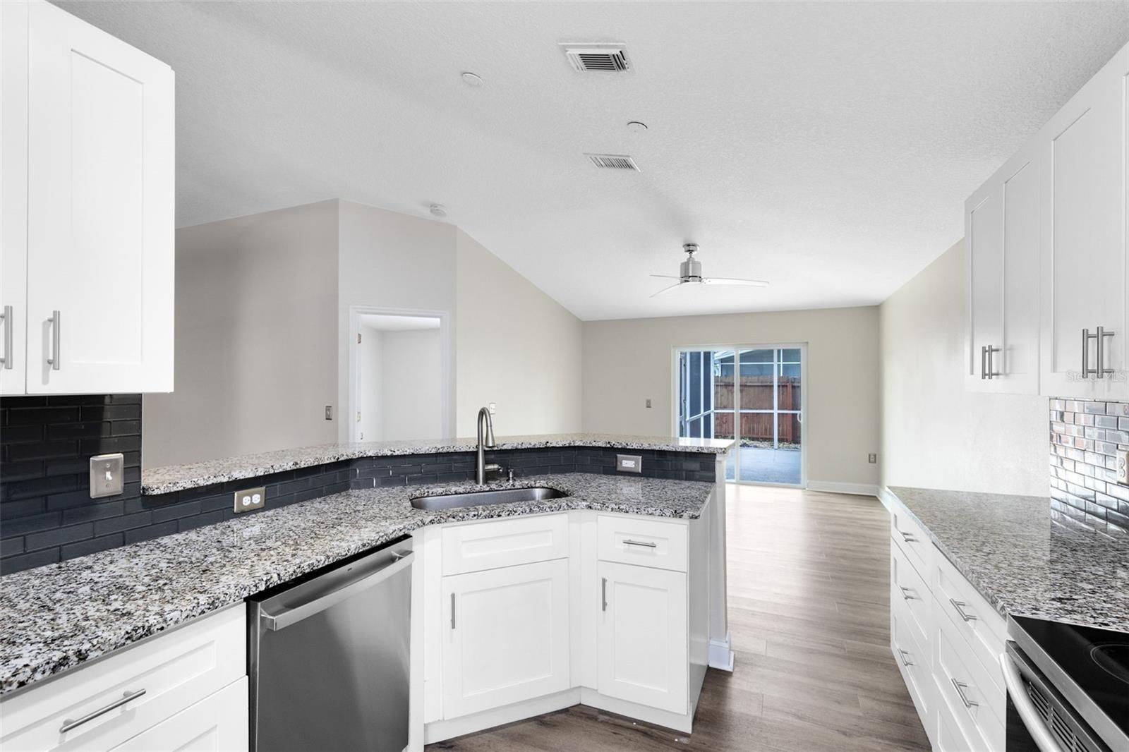 3224 HOLLAND DR, ORLANDO, FL, 32825