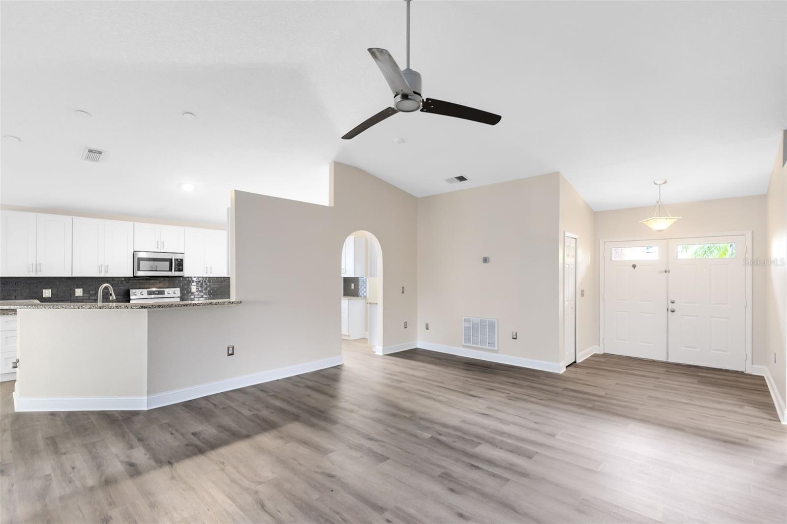 3224 HOLLAND DR, ORLANDO, FL, 32825