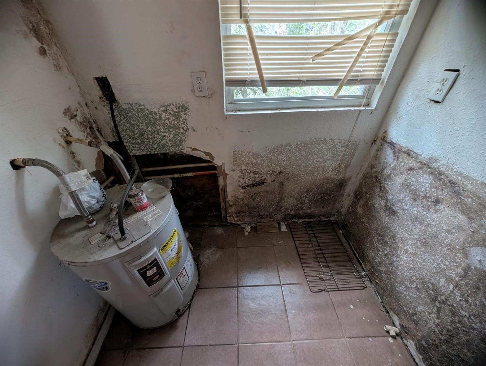 3613 DELEUIL AVE, TAMPA, FL, 33610