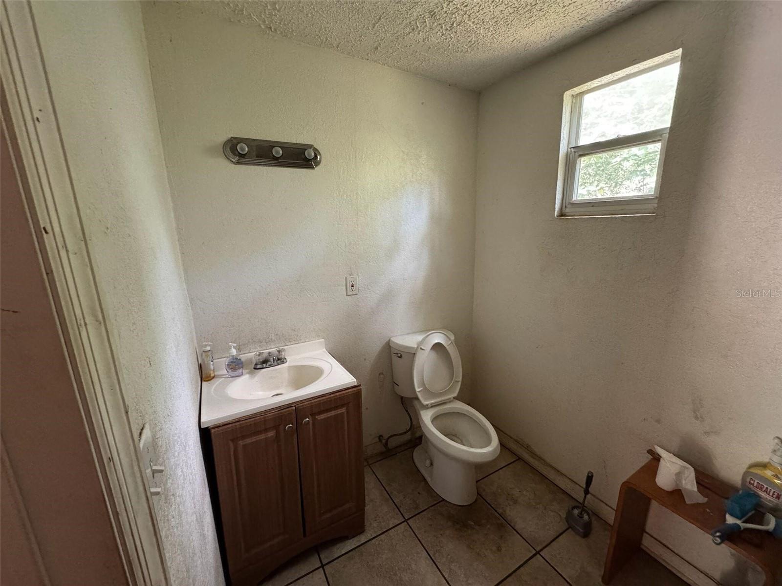 3613 DELEUIL AVE, TAMPA, FL, 33610