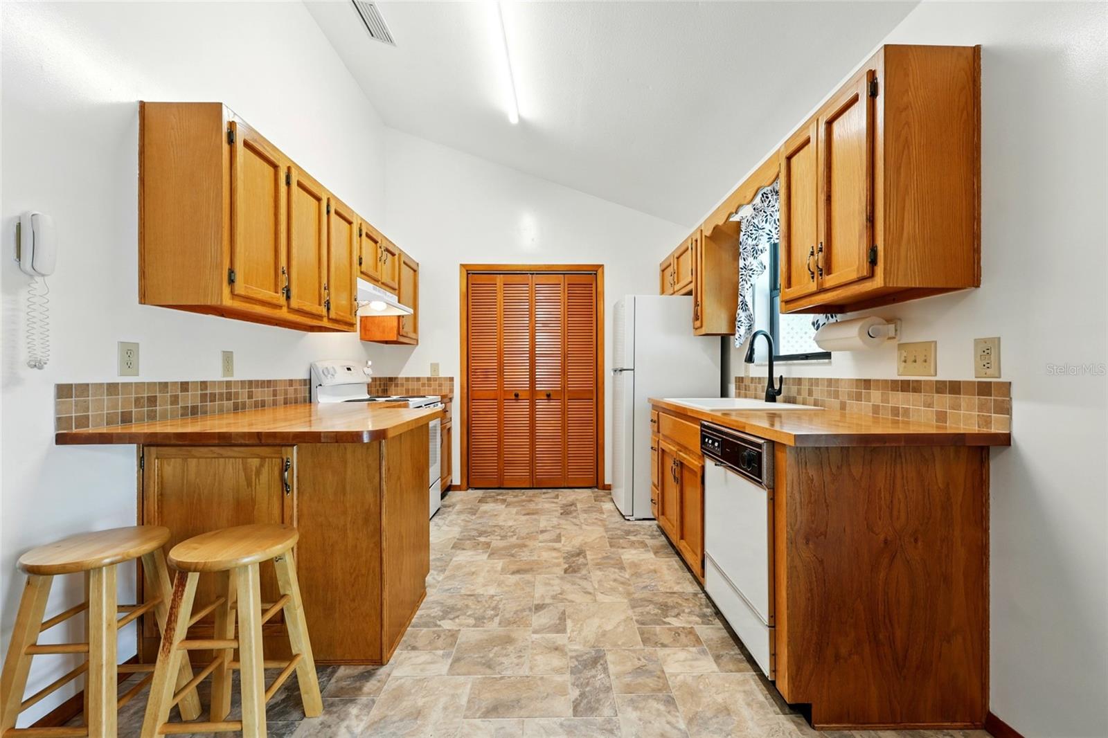 405 64TH ST, INTERLACHEN, FL, 32148