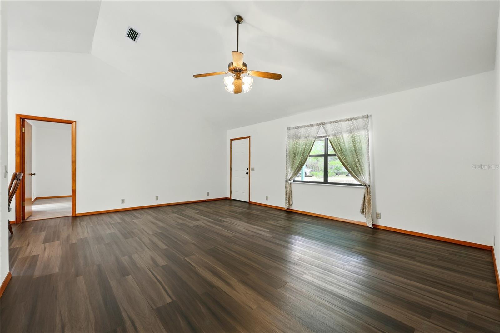 405 64TH ST, INTERLACHEN, FL, 32148