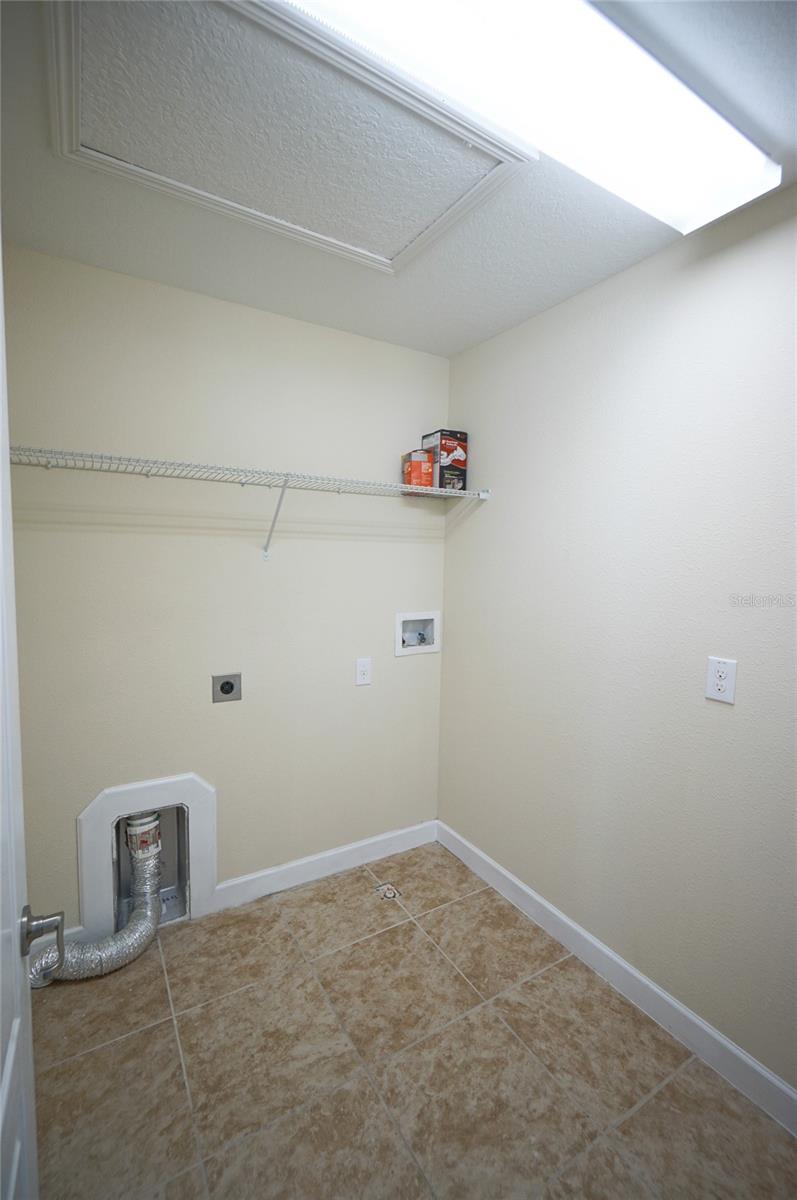 2822 LANTERN HILL AVE, BRANDON, FL, 33511